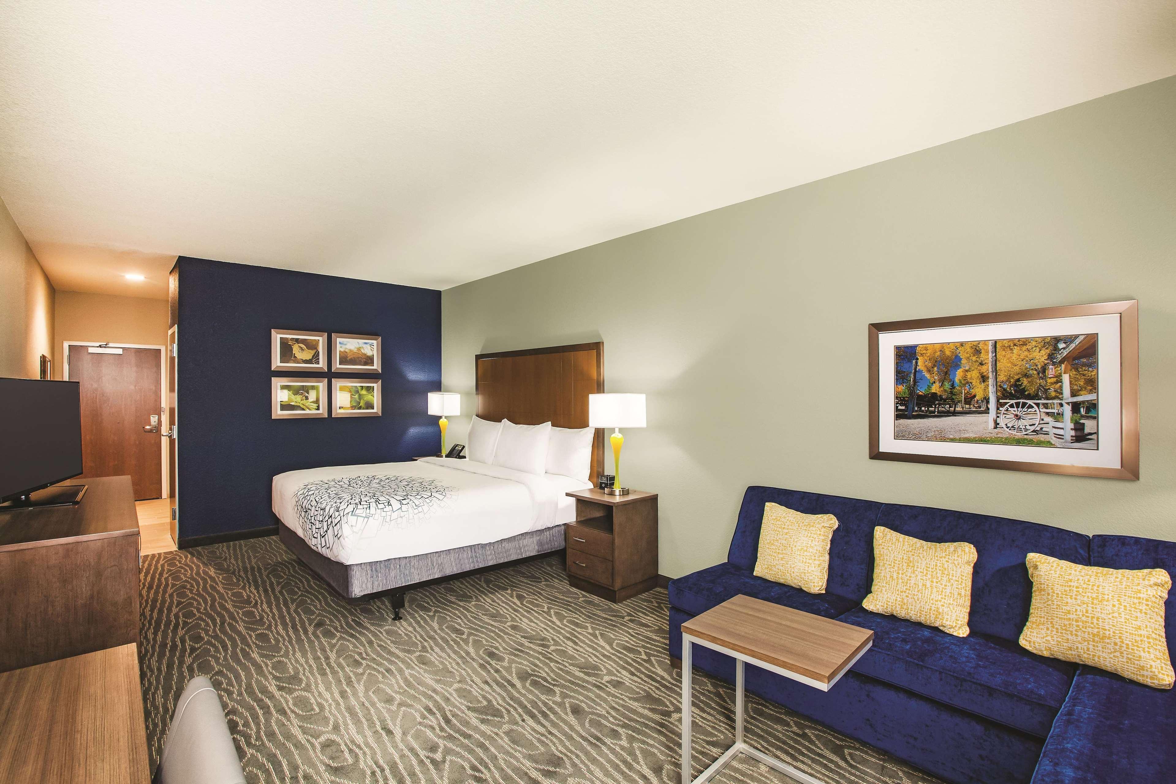 Hotel La Quinta By Wyndham Wichita Northeast Exterior foto